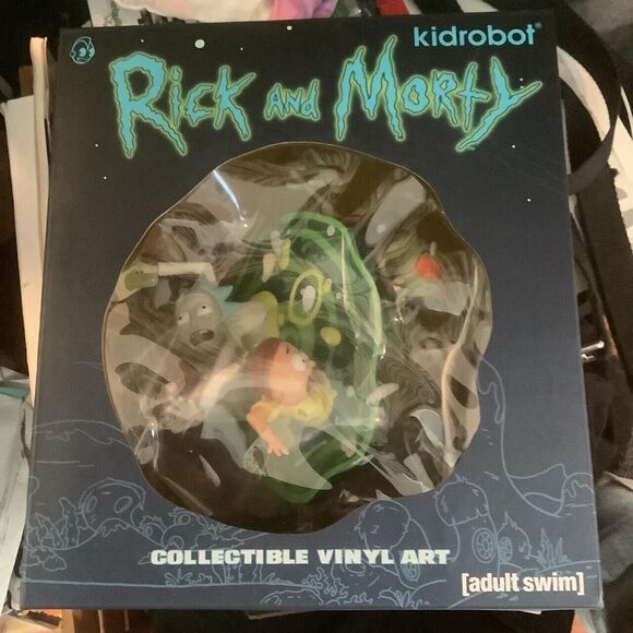 Rick and Morty 7-Inch Medium Vinyl Figure - Kidrobot x Adult Swim - NEW - Picture 1 of 2